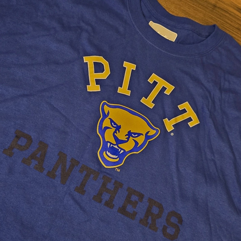 Pitt Panthers T-Shirt 2XL Blue Gold Unisex Short Sleeve Logo NCAA Fan NWOT